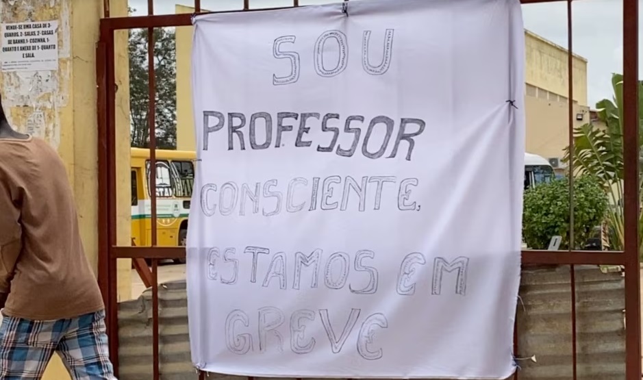 /images/noticias/Professores do ensino superior em greve.jpg